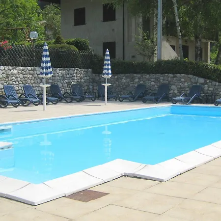 Retreat Near Ledro Feriehus Molina di Ledro